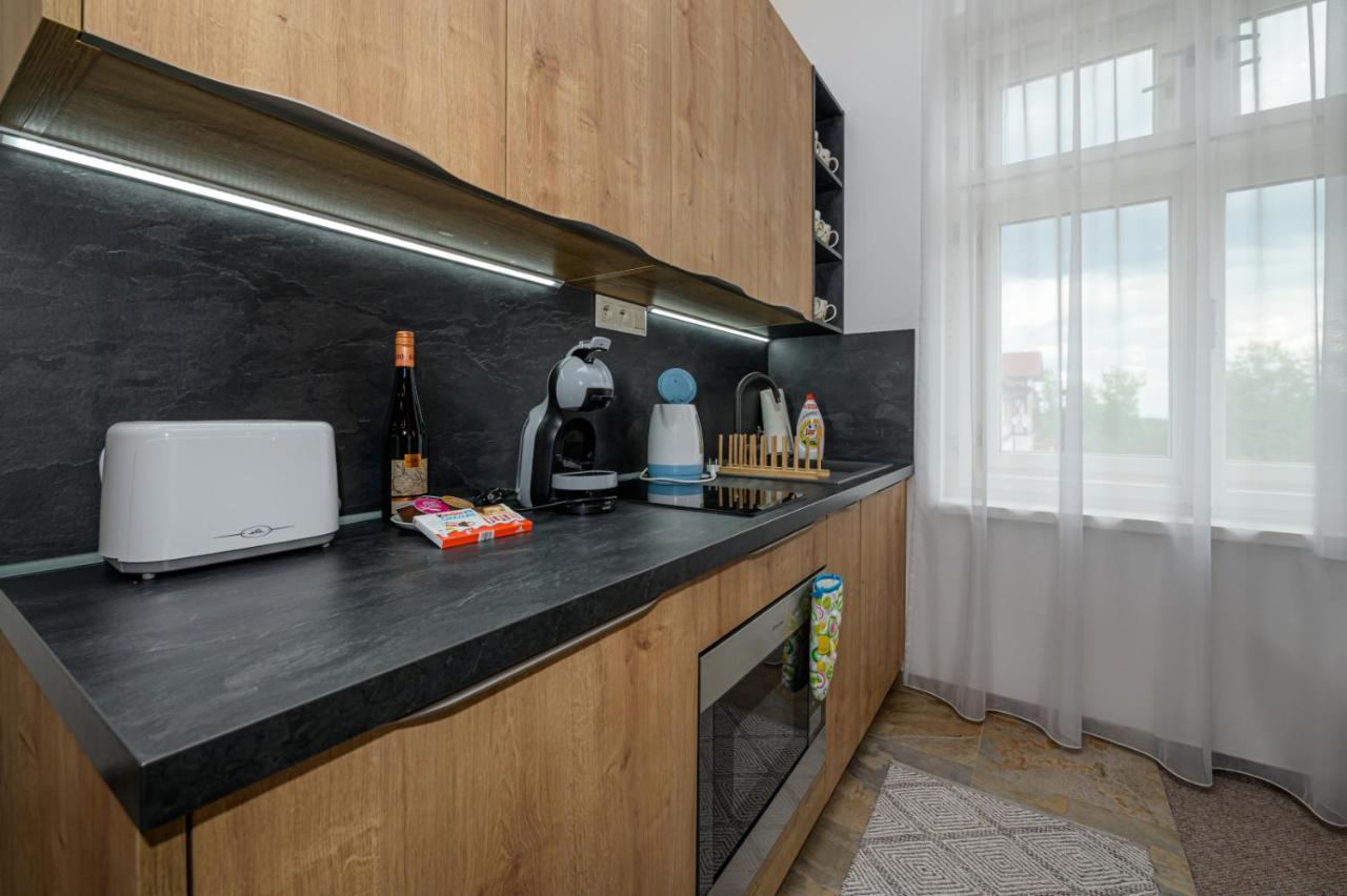Vila Kollar Apartman 2 Vysoke Tatry Luaran gambar