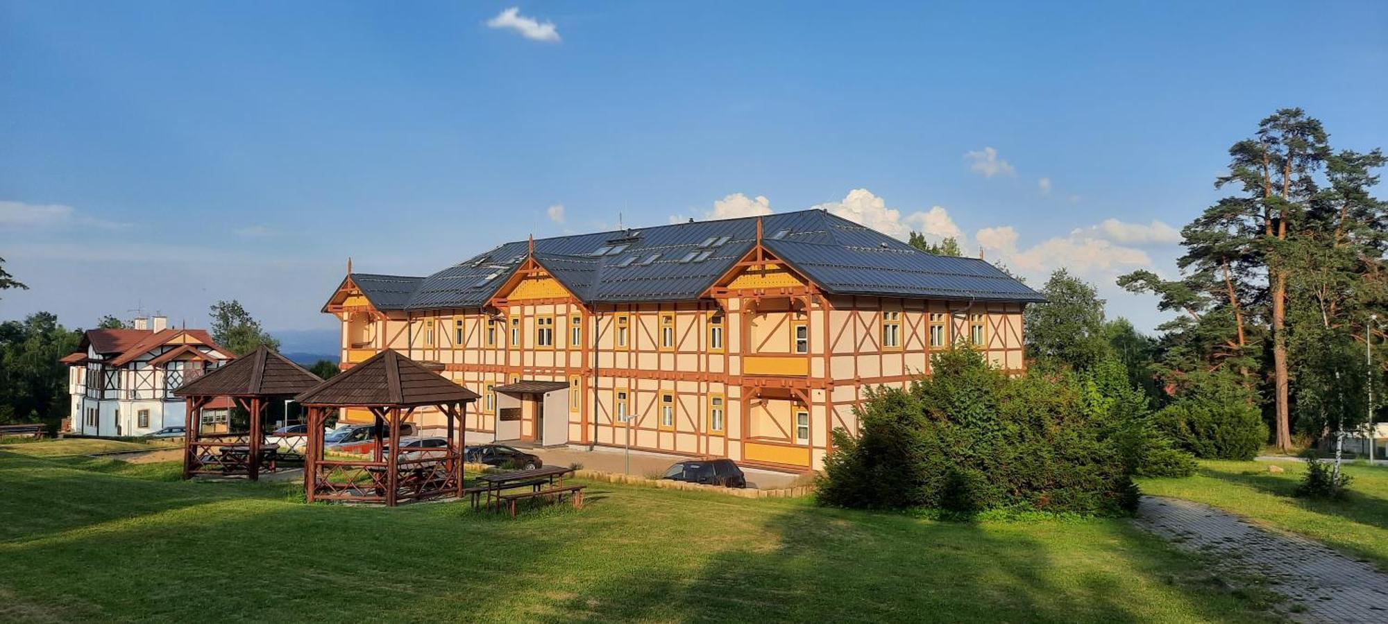 Vila Kollar Apartman 2 Vysoke Tatry Luaran gambar